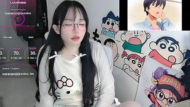 Angela-AMY - 气质美女三要素。胸小，话少，表情吊 脱光光留底裤