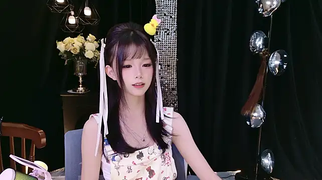 Nuo-Nuo-111 - 一段性感小舞蹈