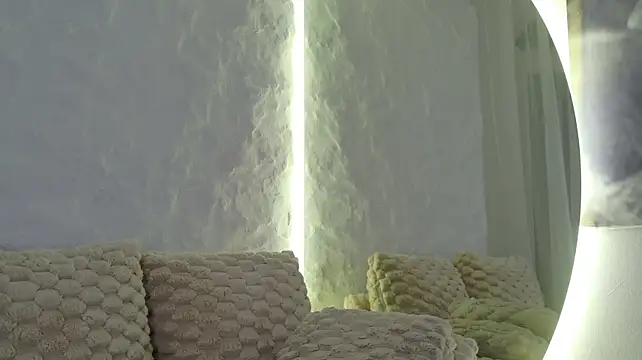 Moniqque - Naughty video for last tipper