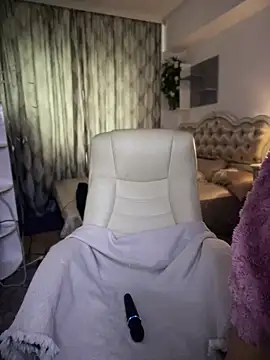 HotXMom_ - pleasure me