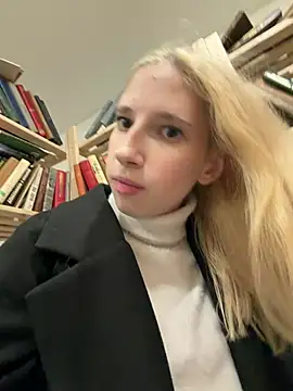 Michelle_lovique - Make me moan in Library!!