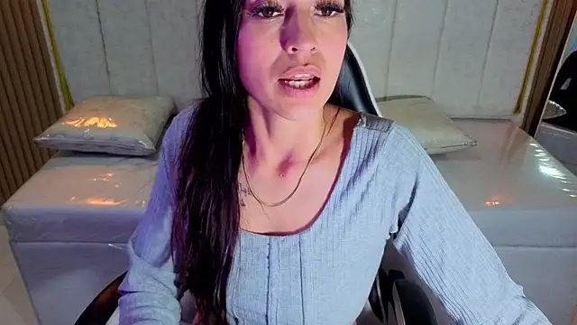 Mabell_Tx - SEE FEET 🦶