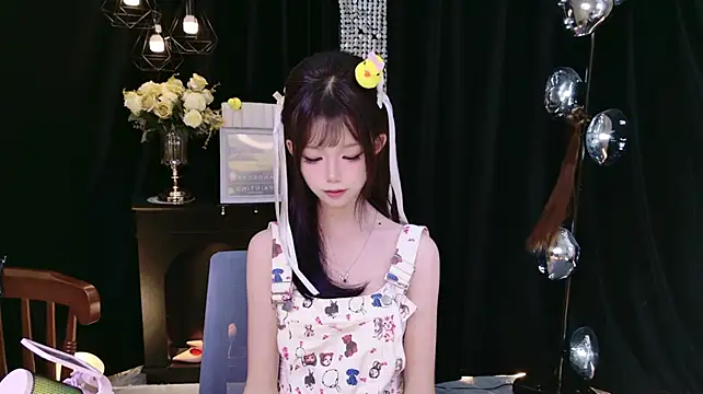Nuo-Nuo-111 - 一段性感小舞蹈