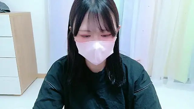 VYuNav - 服脱いでちくびこりこりっ🐰💖