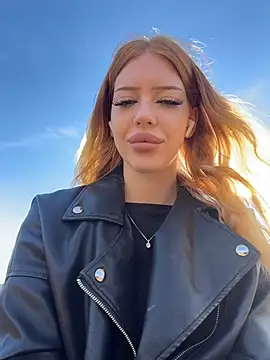 Jean_Graay - Flash naked ASS + 10 slaps on my ass💦