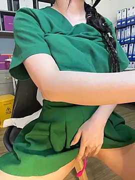 Public_orgasm - Big squirt at clinic