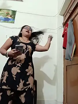 Heyy_Anshi - Show Pussy With Fingringss