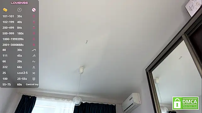 MaryBennetts - My tits are trying to jump