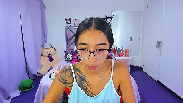 Valery_taylor_1 - SHOW ASS OIL