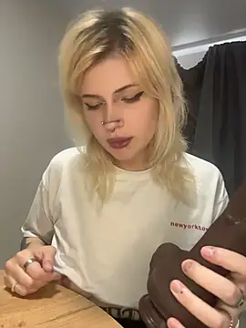 DriveCiri_ - FISTING PUSSY UNTILL SQUIRT