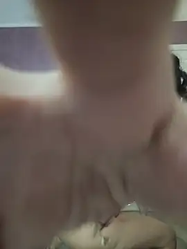 CarlaReysX - 🍒Oil my boobs🍒