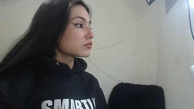 Skinny_sweet2411 - Show ass and pussy