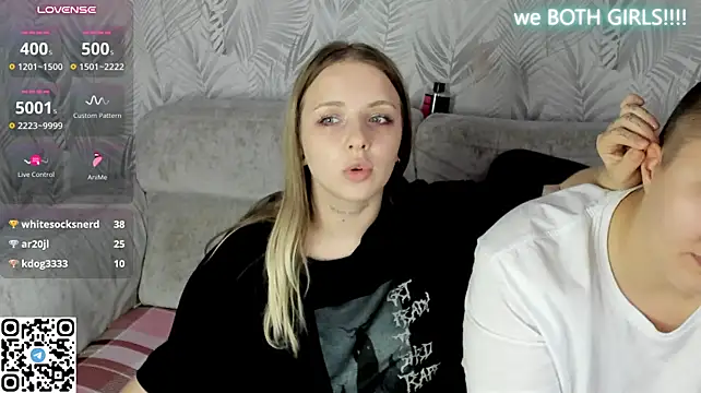 Alice_Halle - asian fuck blondie with fingers