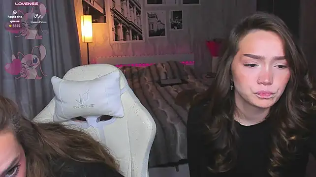 Evia_r0se - for a good start stream😍