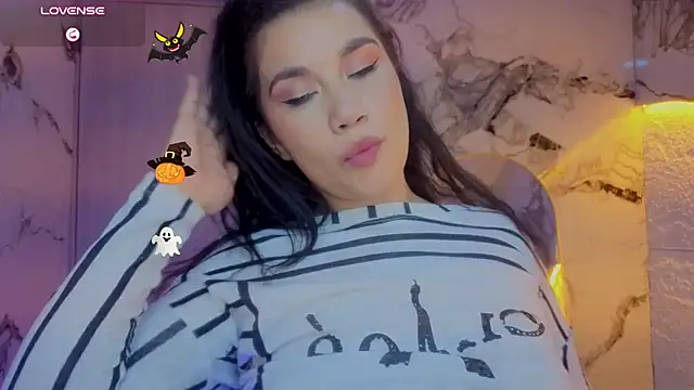 Violetta_jhonson_a - Pinch nipples + spank !! 😈🥵