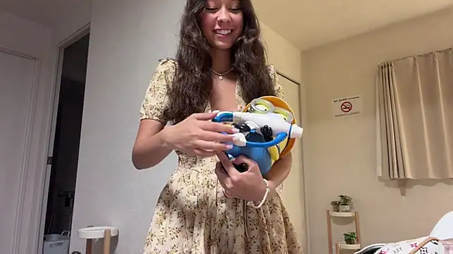 ReynaMccarron - show my naked shoulder soft touch