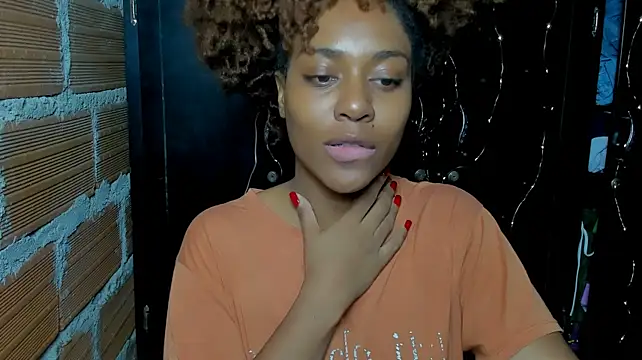 Thaimy_ - anal delicius