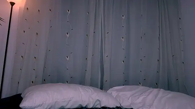 Miiafoxxx