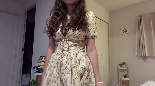 ReynaMccarron - show my naked shoulder soft touch