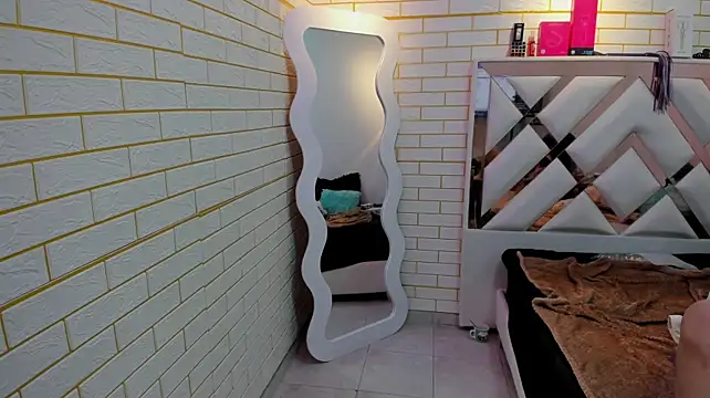 Nicky_rouses - 💝 ONE FINGER IN PUSSY 😈