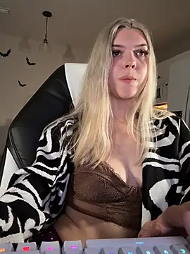 Rainsworld420 - Tittie time