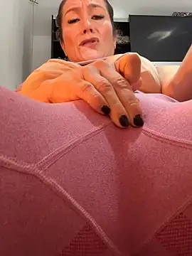Angelitasexy81 - Ready to cum over this leggings , chorro