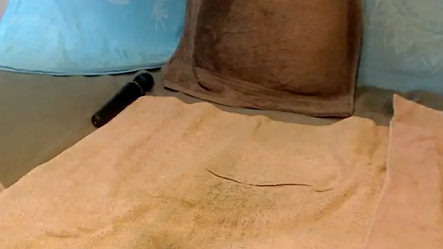 Hornywife49 - squirt