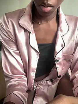 SexySkai - LAST TIPPER GETS A SURPRISE 🥵