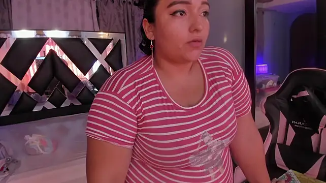 Esmeralda_Boobs - SHOW AND SPIT BOOBS