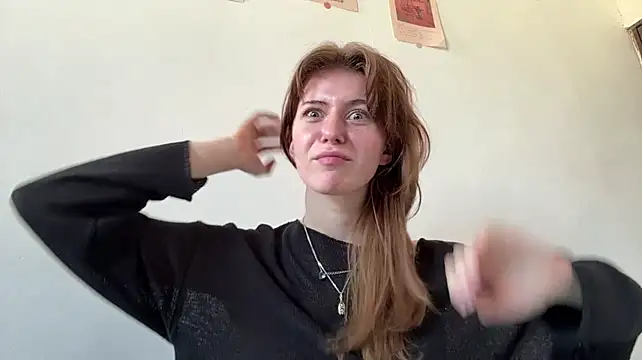 RolandeRohrs - Bouncing boobs + 3 Jumps for you😏