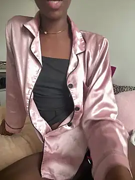 SexySkai - LAST TIPPER GETS A SURPRISE 🥵