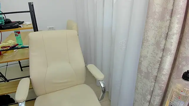 OfficeCouplee - Fuck pussy till precum 😝