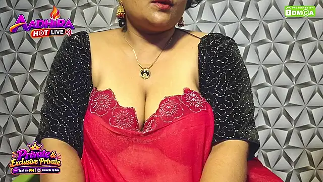 AADHIRA_SOUTH_INDIA - Hot Navel Dance