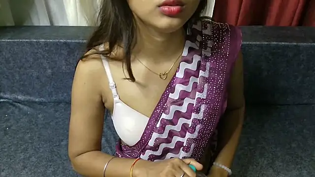 Wild_saanvi - vodtka shot for me🍺