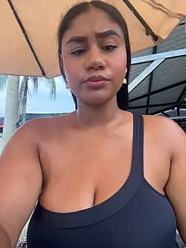 NayTorres - SHOW TITS AND SHAKE IN PUBLIC