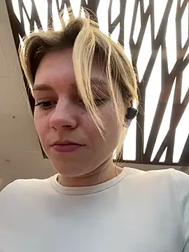 ValenciaShock - ZOOM PUSSY