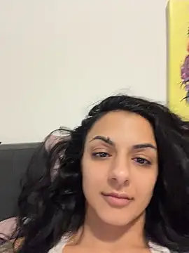 Sinnmara - fingering close up