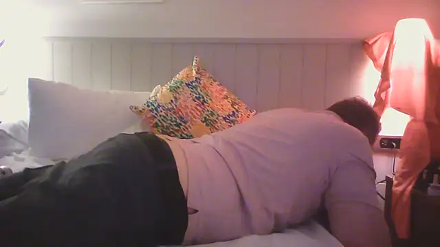 Mic_Oxinner - Get her to suck my cock1000