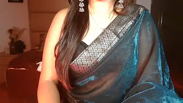 Isha_here - cream on boobs + 2min cntrl