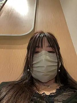 Xiao-mo520 - 美导老师下班兼职，咖啡厅偷玩小粉，刺激，敏感体质易失控，完成目标无内衣揉胸