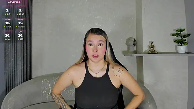 Emmaa_white_ - play pussy
