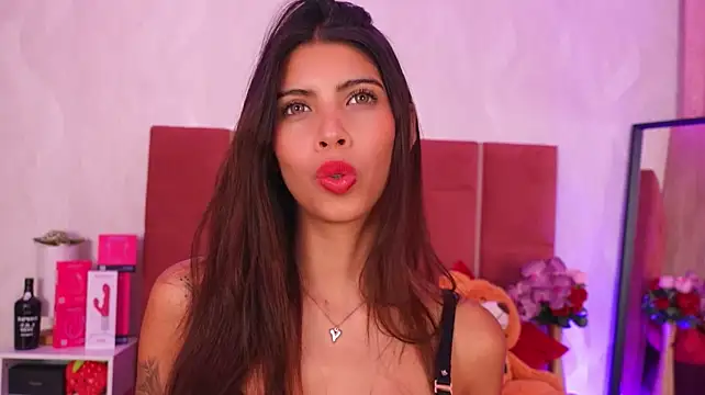 LiaMontieri - Put my Lush anal in my virgin ass
