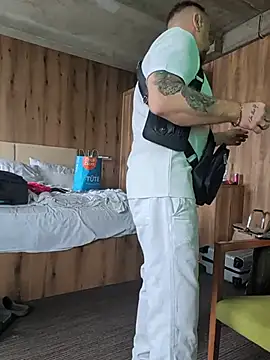 DirtyTechCouple- - Slap ass 5x and hot dance