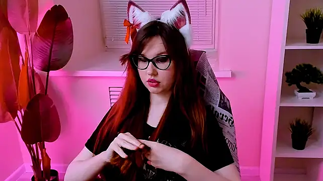 CarolGiggly - Shake tits