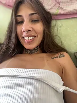 Unanena - Take off clothes and play/tirar a roupa