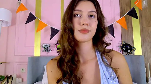 MilaLavson - Slap my ass three times