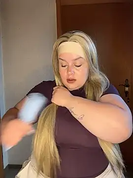 AmberMiller_official - Snap+ Squirt Video😘