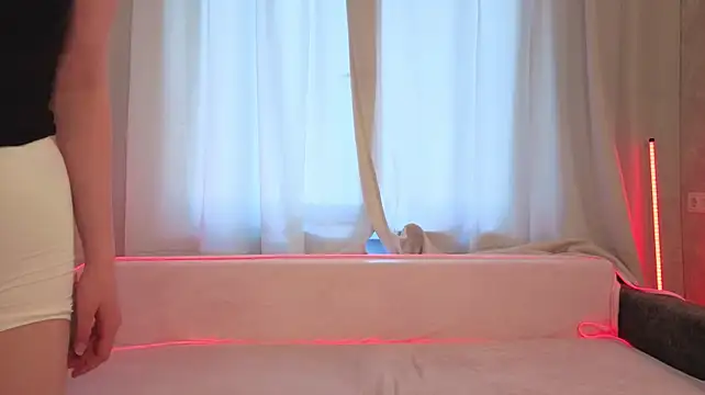 CarmelitaRamella - Remove my sweater