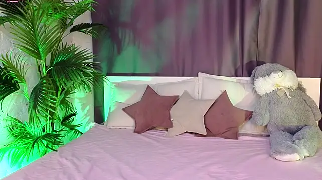 WendyDolie - Topless Massage