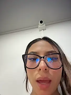 Amira_cute2 - Spank ass x4 🍑
